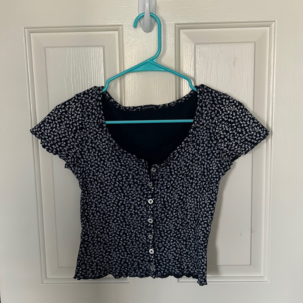 brandy melville zelly top
